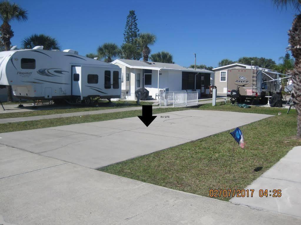 Three Lakes - Rv Resort Hudson Bagian luar foto